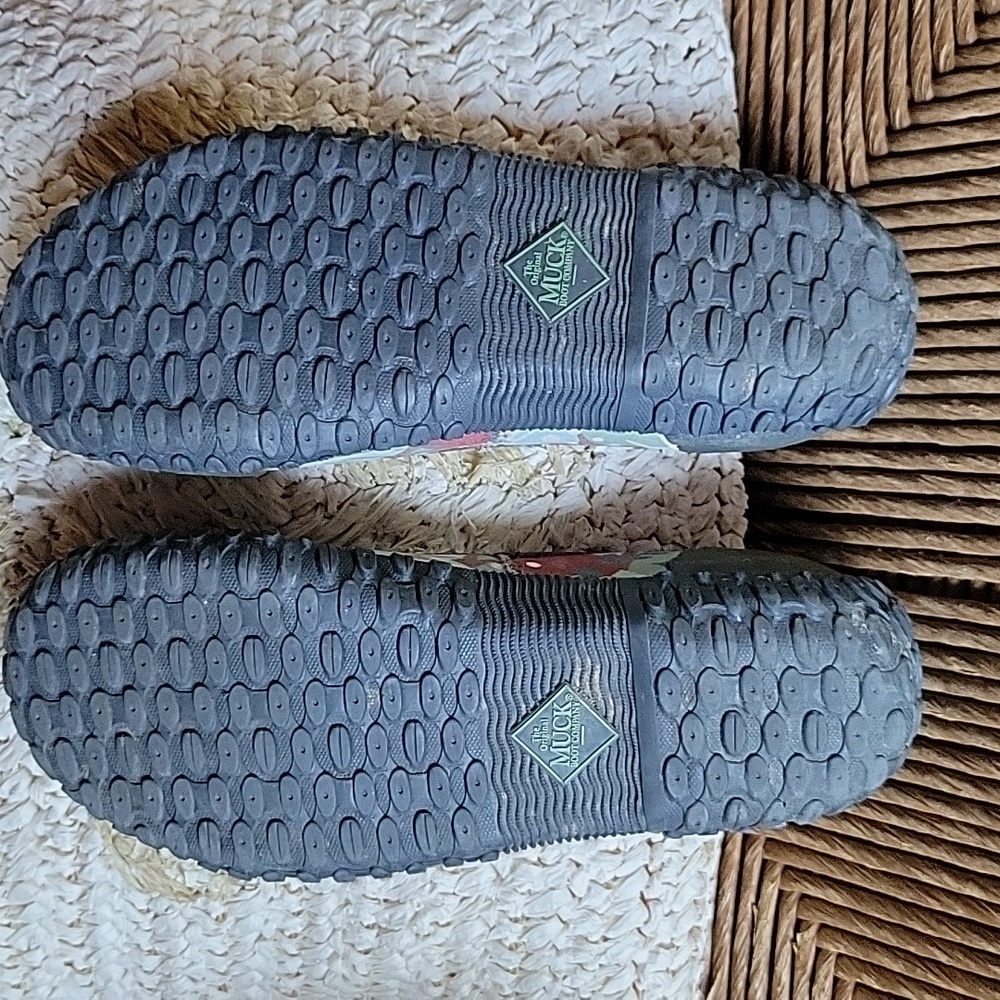 Muck mud/water shoes, multicolored, size 7 - Picture 7 of 12